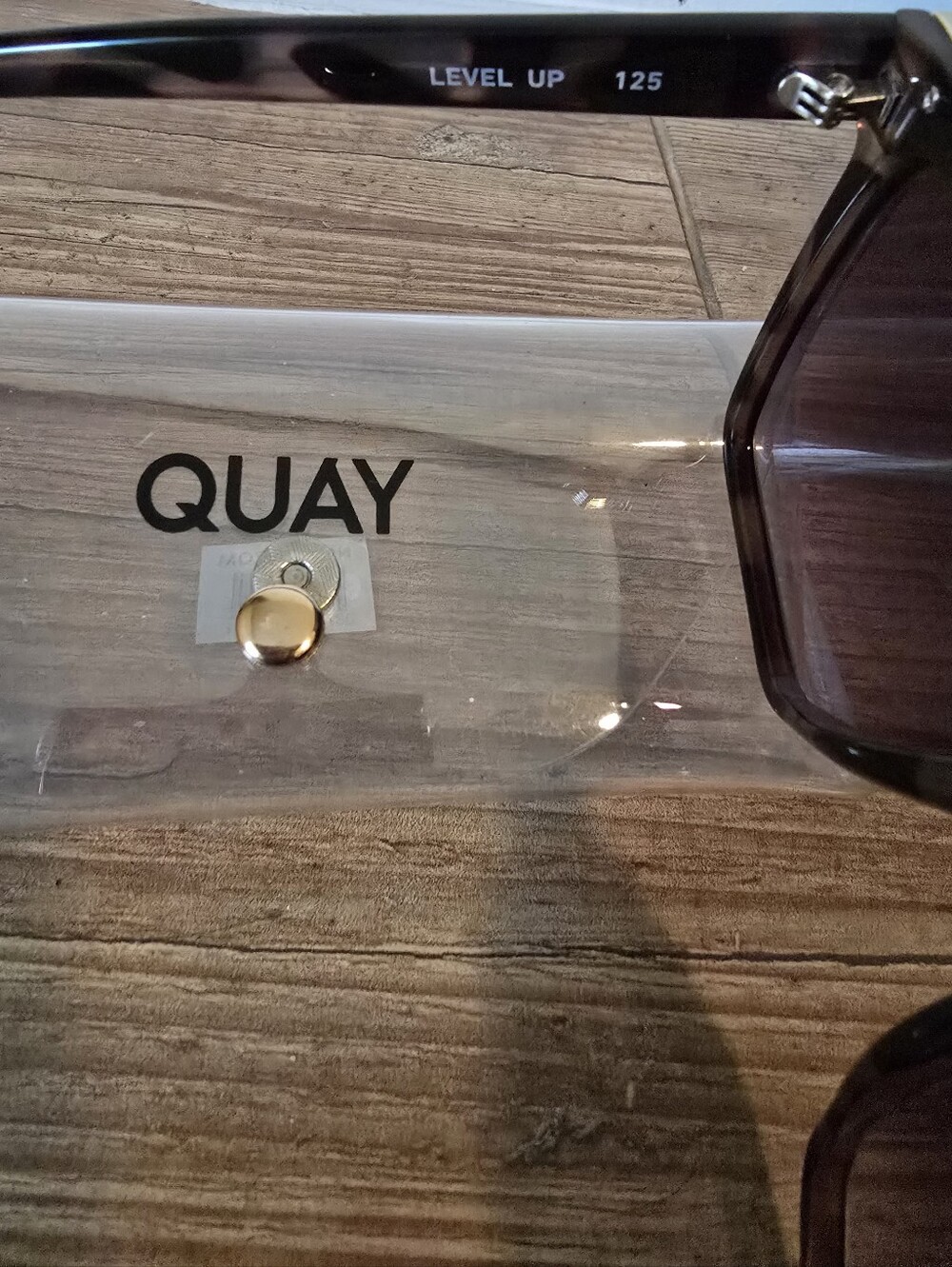 QUAY Australia Level Up Square Sunglasses - Picture 7 of 10
